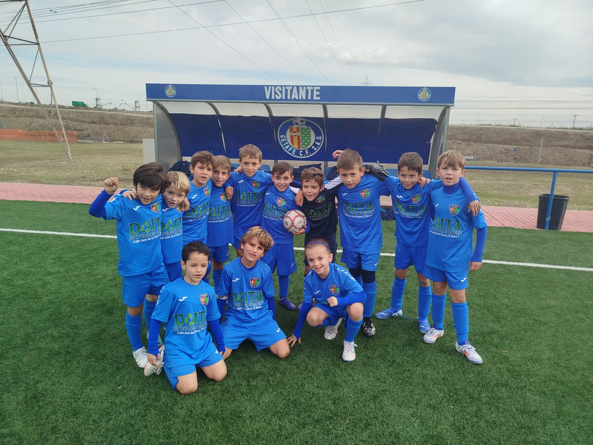 𝑹𝒆𝒔𝒖𝒍𝒕𝒂𝒅𝒐𝒔 1⃣❌2⃣ | Preferente Prebenjamín

Buen resultado en un encuentro en el que los nuestros no estuvieron cómodos.

El rival complicó las cosas en más de una ocasión.

Prebenjamín A 1⃣-0⃣ <a href="/RayoVallecano/">Rayo Vallecano</a> 

#EnamoradosDelFEPE💙