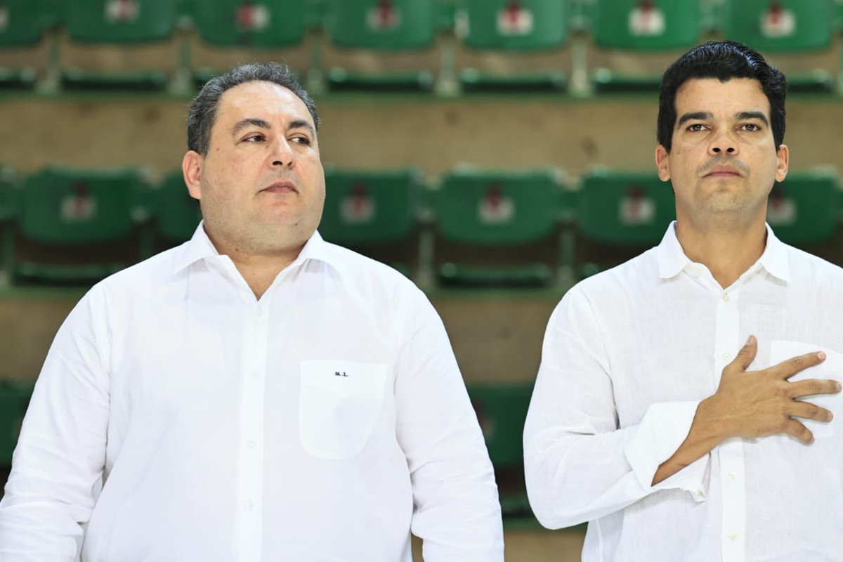 Con mi buen amigo y excelente funcionario <a href="/drmariolama/">Dr. Mario Lama</a> en San Pedro de Macorís