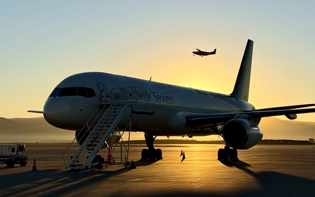 Colleen Loustalot ✈️ tweet media