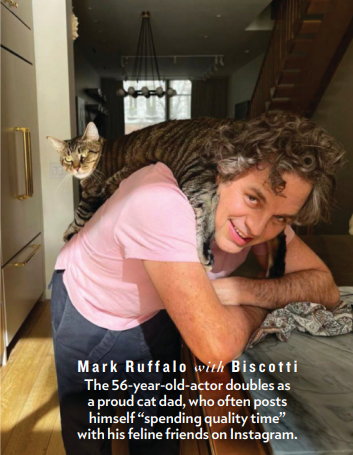 Moffel83's tweet photo. Also nice to see that Matt's college besties #ZacharyQuinto and #JoeManganiello both made it into the issue as well. They're in the "A Sexy Man's Best Friend" section along with our The Normal Heart fave #MarkRuffallo and their three pets🫶❤️ #MattBomer https://t.co/tyuvas3u01