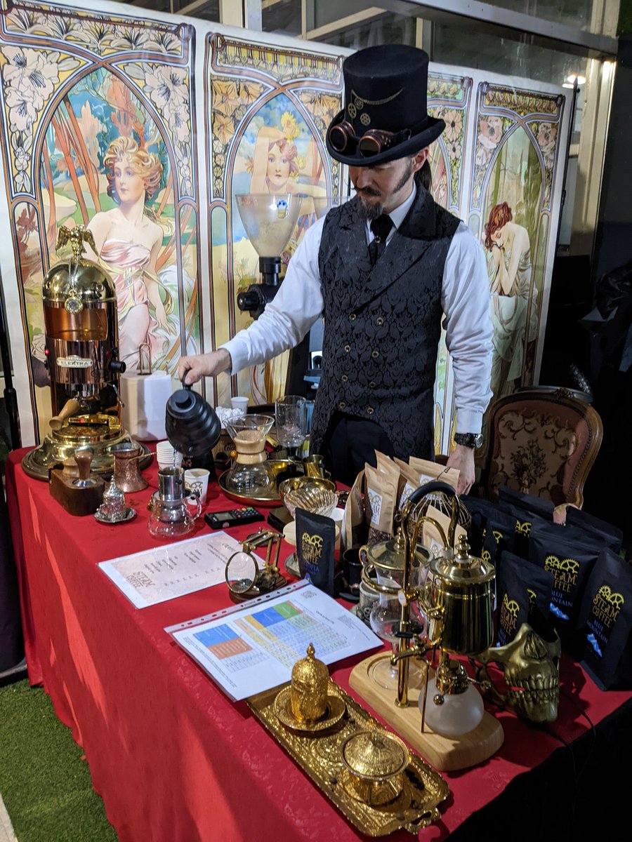 Bestest coffee experience at a game expo I could imagine. This is Steam Coffee at #infogamer , #zagreb, also, delishas 🤤