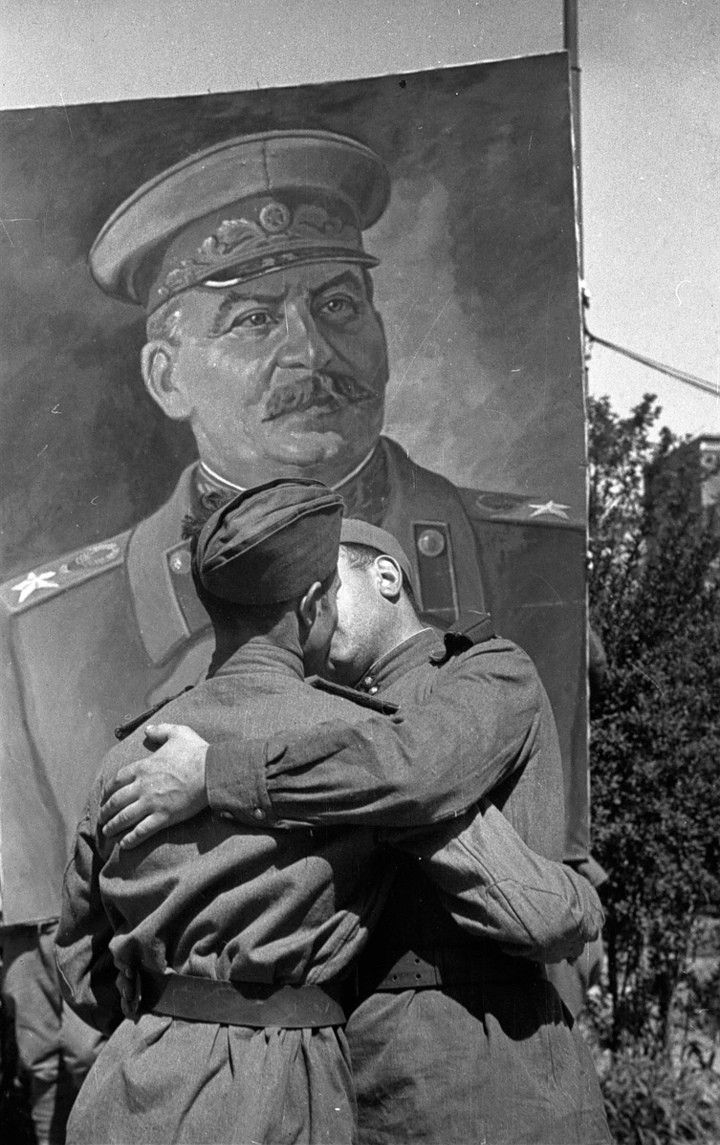 "Against the backdrop of Stalin." Kaliningrad, 1946.