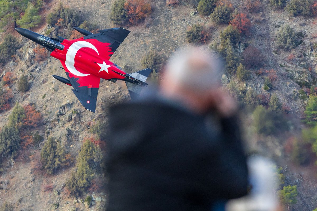 mcelebinet's tweet image. Gökyüzünün Efsanesi
F-4E Phantom’un Türk Hava Kuvvetleri’ndeki 50 Yılı!

#TurkishPhantom 
#F4E #F4ePhantom