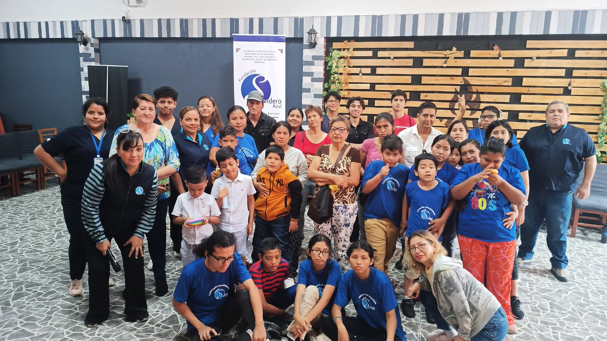 Funsendazul_'s tweet photo. "Agradecemos la Visita de los Estudiantes de Nutrición y Dietética de la @UNEMIEcuador por Compartir su Conocimiento y Crear Momentos Divertidos en el Club Senderos"
#autismotea #autismo #autismoinfantil #inclusiontea https://t.co/qN8qIG0sLd