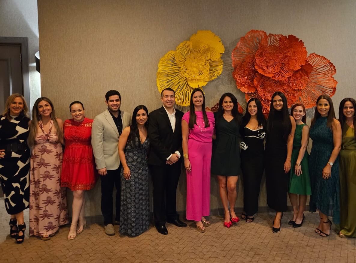 angelmartinezmd's tweet photo. ¡Celebrando 50 aniversario de APPNA! https://t.co/HNhPqfP7Ey