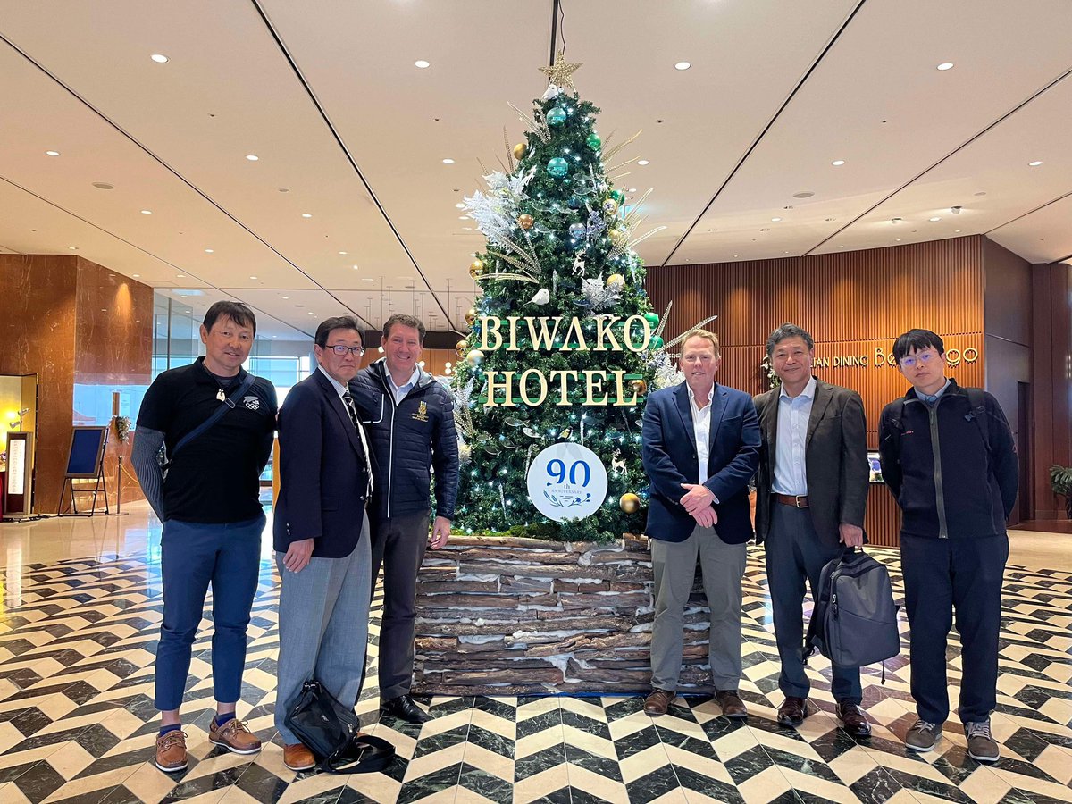 大津市ホストタウン交流事業　day8・day9  最終日はコーチ2人の講演会。若い世代のスポーツについてNZ事例の解説です。NZでは少年期に複数スポーツをすることが、育成に有効だと科学的実証があること。モデルを丁寧に紹介頂きました。日本の若年層のけがや燃え尽き症候群に対し、刺激多い学びでした。