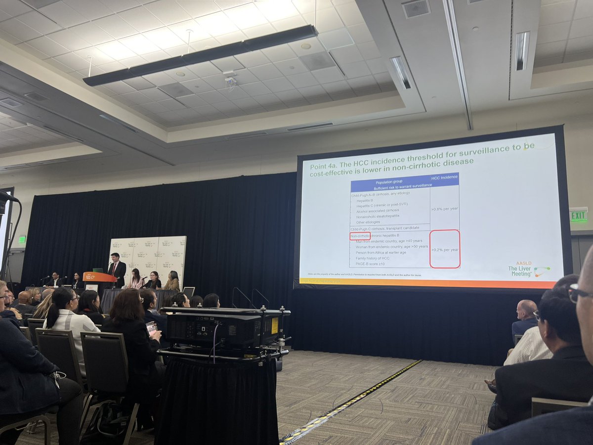 This fellow has a knack for getting the audience to laugh at 4PM. I’m impressed … okay #Texas in the house!! #TLM24 #Academicdebates <a href="/AASLDtweets/">AASLD</a>