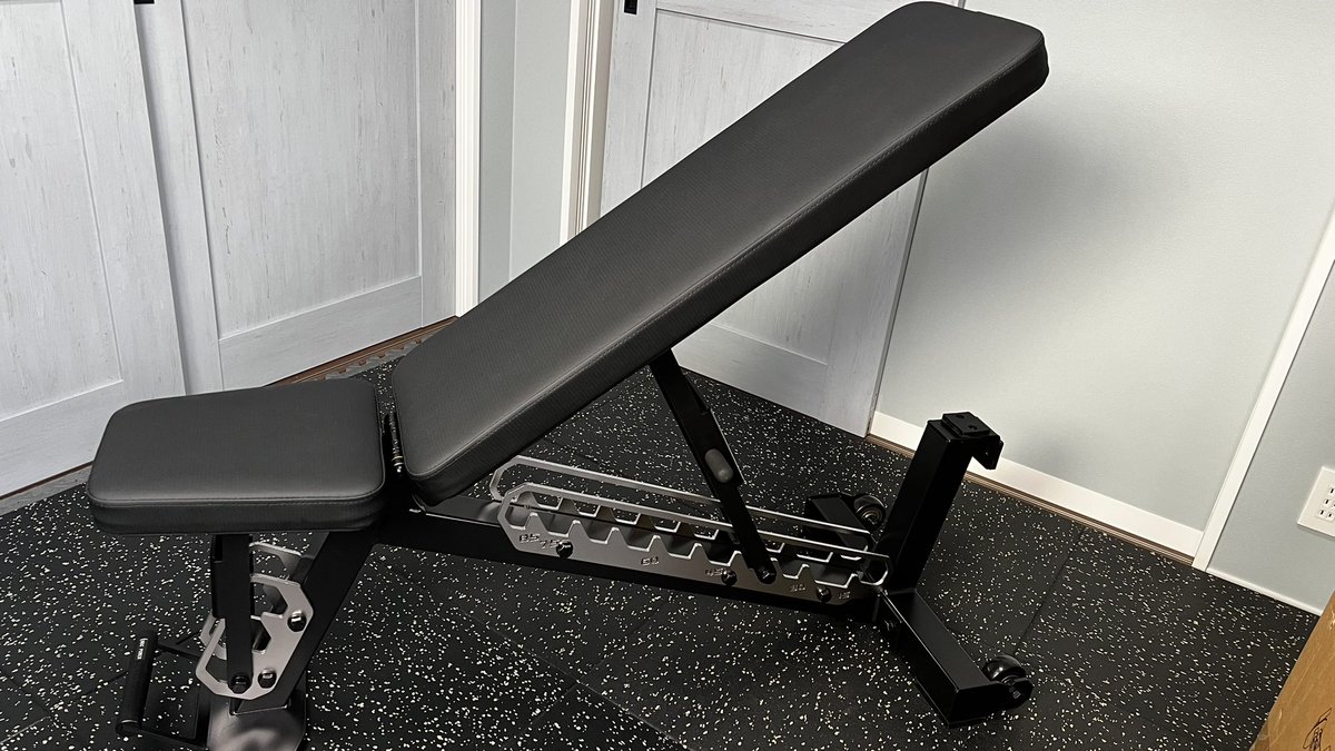 homegymgains's tweet image. Review on youtube coming on my channel launch on December. Youtube @homegymgains #adjustablebench a product ordered here in Japan from @MBCPOWER @apatyai0312 . Spoiler : its good