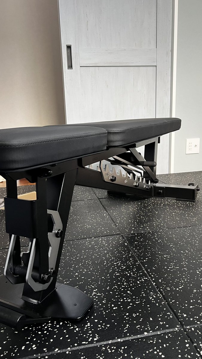 homegymgains's tweet image. Review on youtube coming on my channel launch on December. Youtube @homegymgains #adjustablebench a product ordered here in Japan from @MBCPOWER @apatyai0312 . Spoiler : its good