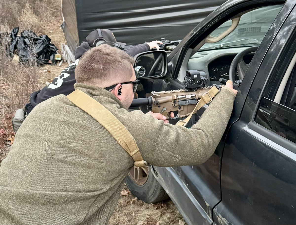 foxdensolutions's tweet photo. Defensive Rifle Skills - Bravo at Fox Den… https://t.co/FZyiE3zakb