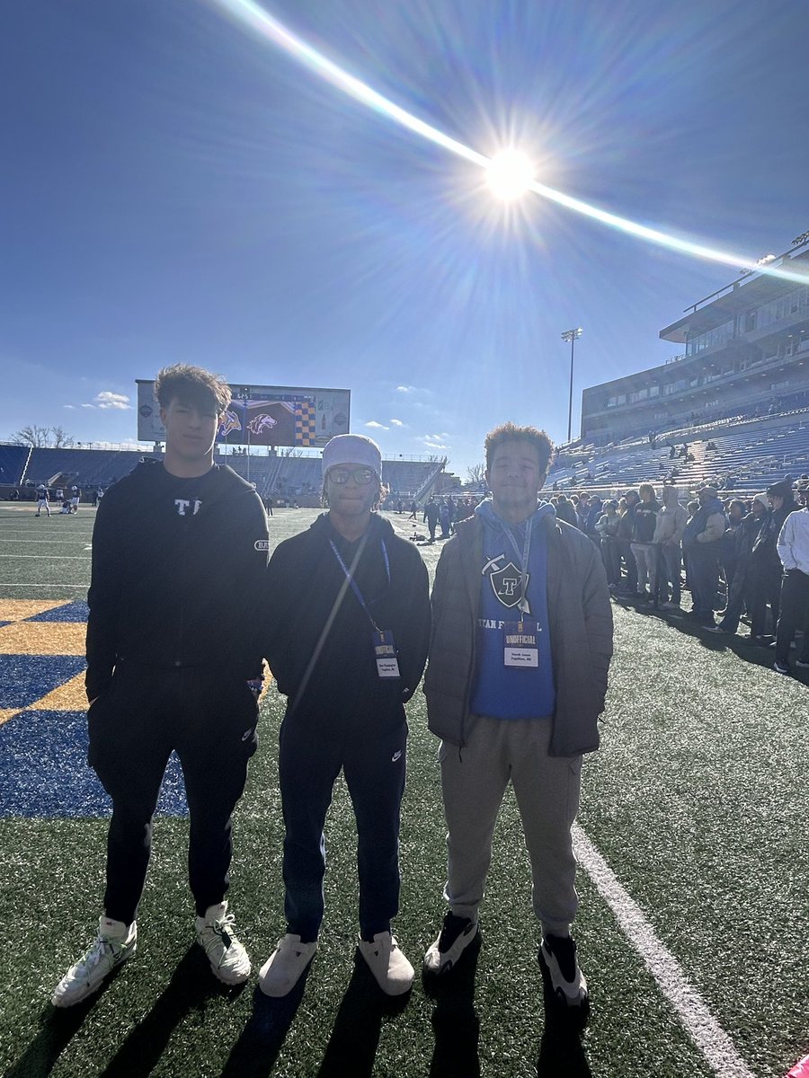 Derek Jones (@derekjones_2) on Twitter photo Thank you <a href="/CoachBibbs52/">Jalon Bibbs</a> <a href="/CoachRRouse/">Robbie Rouse</a> for having me up had a great time at the game! <a href="/GoJacksFB/">SDSU Football</a> looking forward to getting back up there! Thank you <a href="/CoachBibbs52/">Jalon Bibbs</a> <a href="/CoachRRouse/">Robbie Rouse</a> for having me up had a great time at the game! <a href="/GoJacksFB/">SDSU Football</a> looking forward to getting back up there!