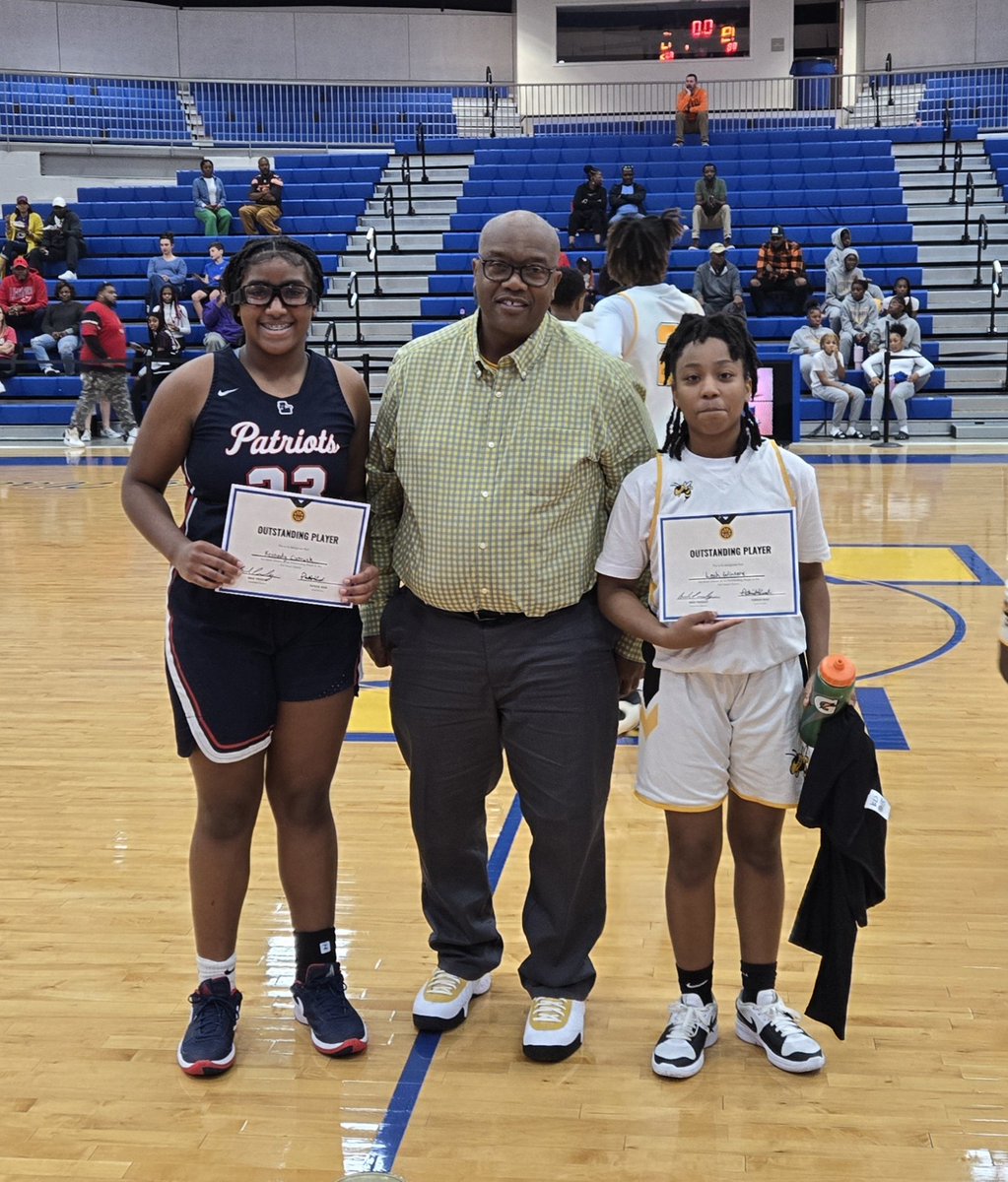 Game 3 of the Pat Head JV Classic 
Starkville Girls 19 Lewisburg Girls 15
Outstanding Players: Kennedy Cistrunk and Leah Winters
<a href="/TupBKB/">Tupelo Boys Basketball</a>