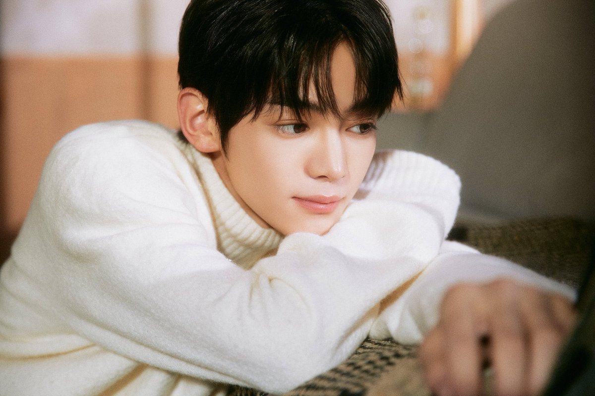 Hanjin pics hiatus tweet media