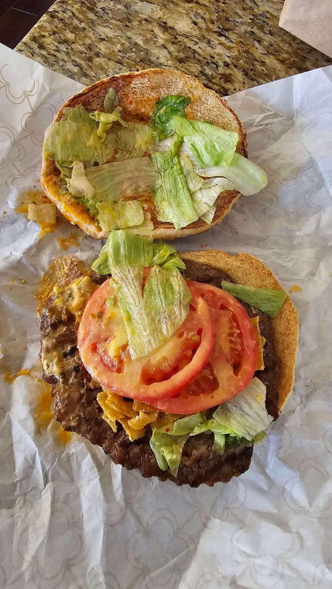 Gnolstrom's tweet photo. Geez @BurgerKing talk about overpromise and underdeliver. So disappointed in this Mexican street corn Whopper! And yes I'll be contacting customer service through the app, but dang I just had to share how bad this was...and it was cold too. 😐 https://t.co/KKNcPRG0qf