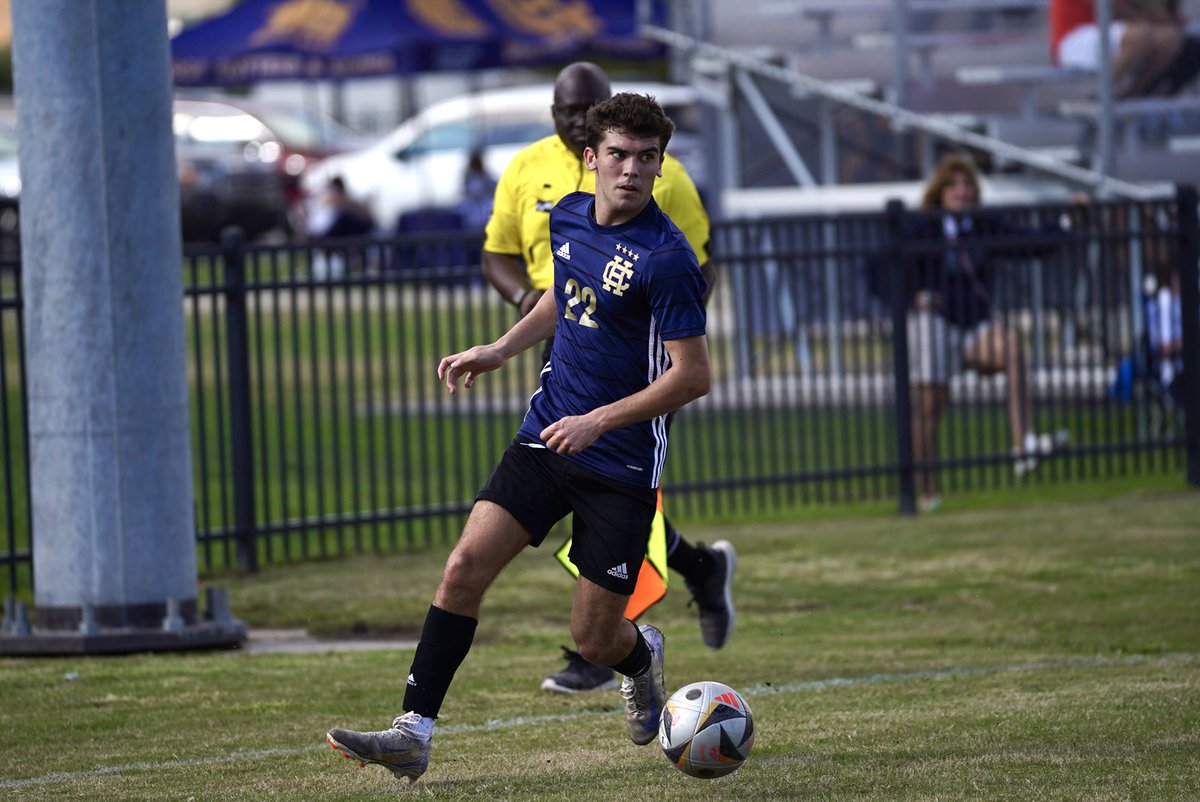 Holy Cross Tigers tweet media