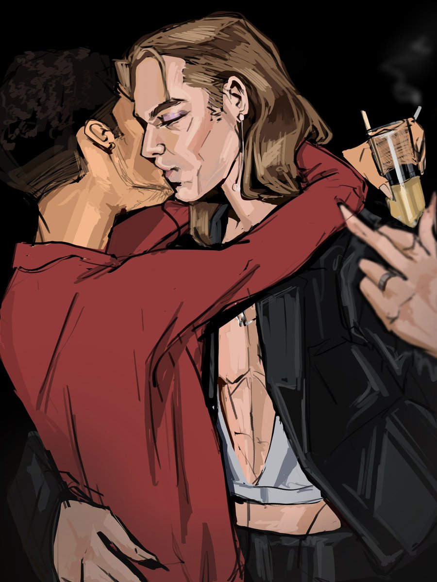 brightssunshin's tweet image. “Louis hates the paparazzi, until there’s alcohol in his system of course…” #loustat #iwtv