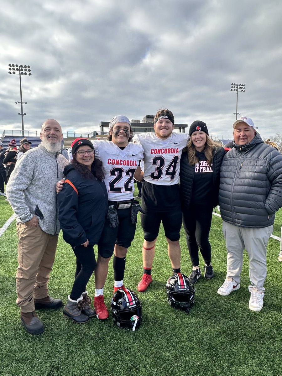 MaureenPittenge's tweet photo. Blue Jays to Franklin to Concordia.  Last game 🏈 https://t.co/MtAzPunSTc