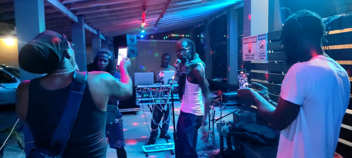 PromiseNoPromis's tweet image. A big thank you to everyone that came out to the HAIL THE KING road tour last night, I fulljoyed every moment. Thanks to ACID Sound, Shashamane International, Dj Small Man, Discount World, Scottie Pimping, photographer Laura Hall (Eyefoto) and everyone else