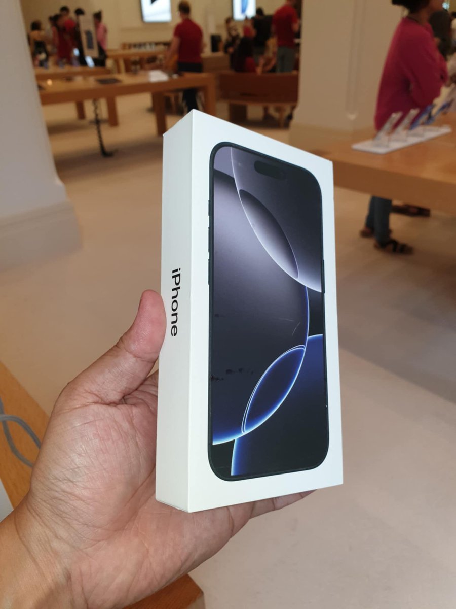 kingpeeedillor's tweet image. New toy...
#16Pro