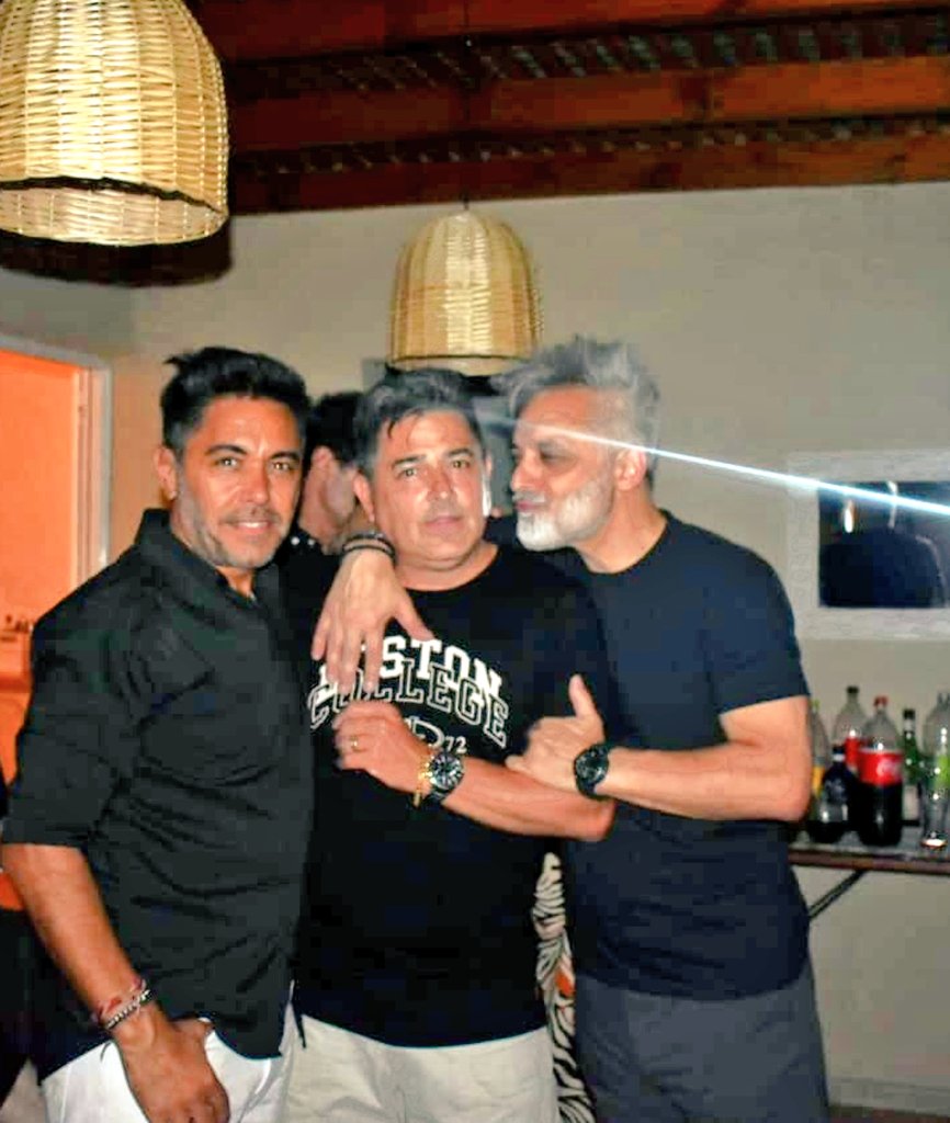 M1969edu's tweet photo. Siempre los Amigos !
#Cumpke π₯π΅πΆ https://t.co/xjpsjkyIOj