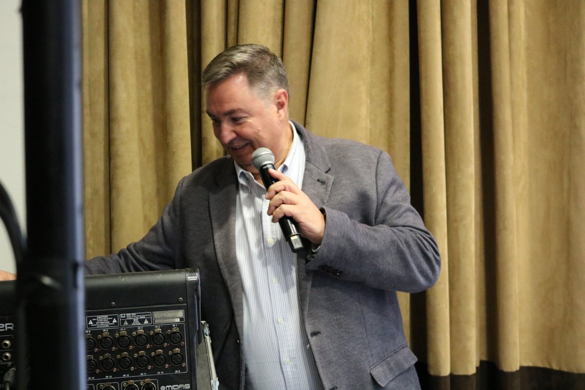 Hoy hemos celebrado la 1ª
Jornada de Alcaldes de <a href="/ppmadrid/">PP Comunidad de Madrid</a> 

Trabajo en común para abordar los retos de nuestros ayuntamientos frente al abandono del Gobierno de Sánchez. 
Ideas para seguir mejorando la gestión y la seguridad en nuestros municipios.