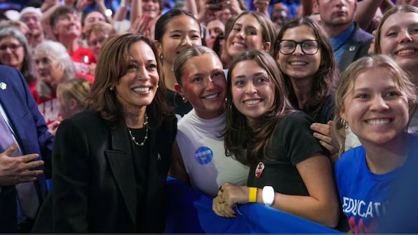 WakeUpPatriott's tweet image. 🚨BREAKING NEWS: New poll reveals millions of Kamala Harris voters are thinking of leaving America after Trump’s win

What’s your response?