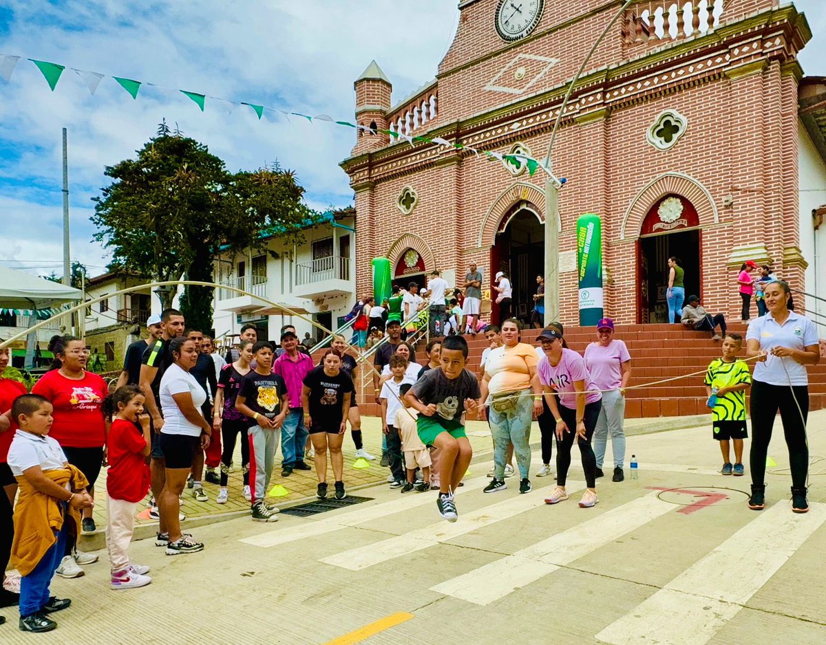 Indeportes Antioquia tweet media