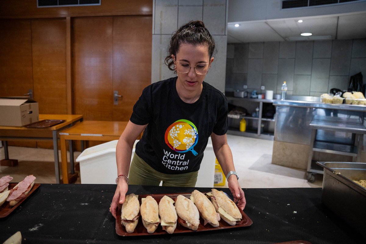 World Central Kitchen tweet media