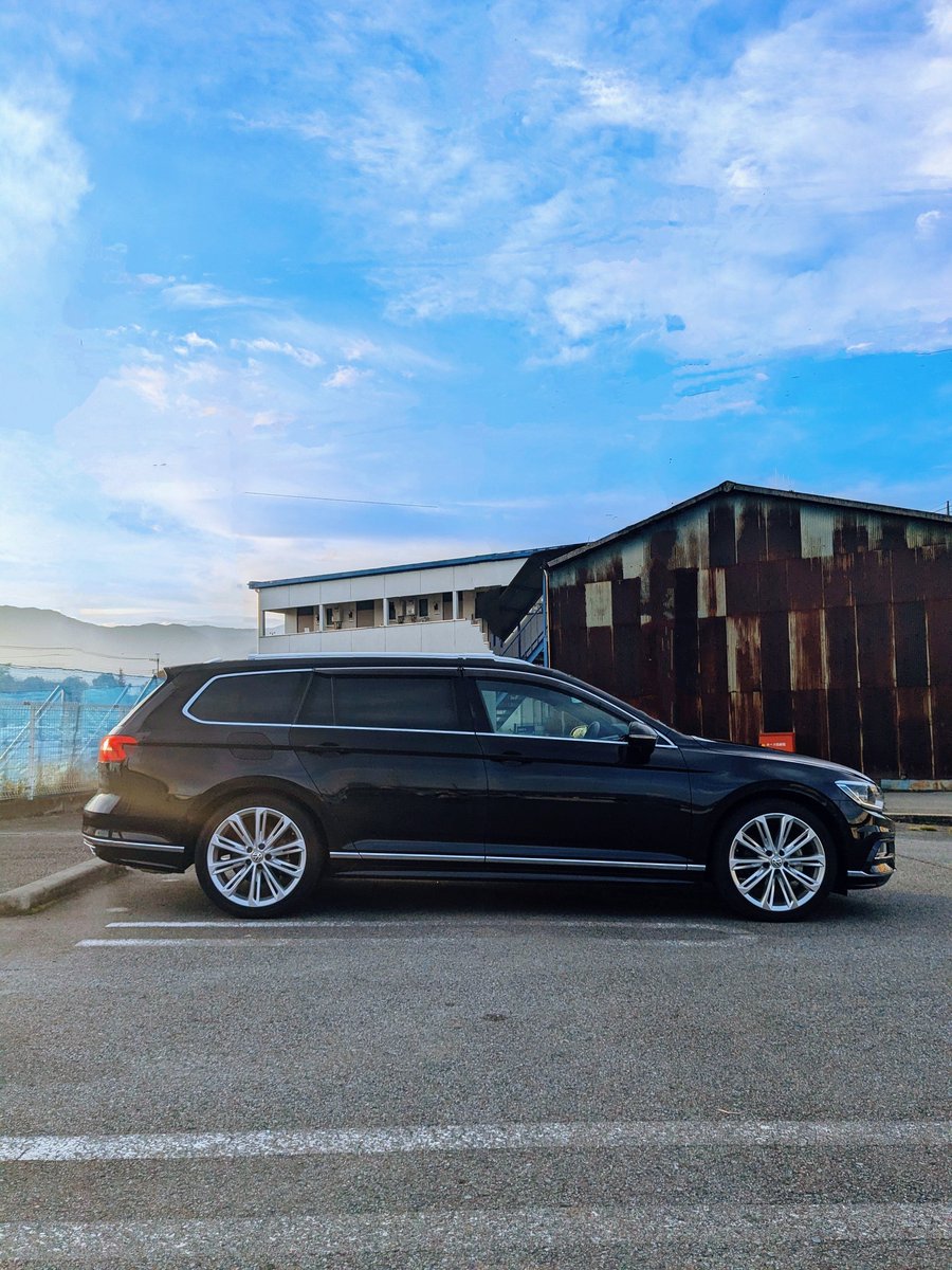 t0m078feb's tweet photo. プジョー5008からパサートヴァリアントへ乗り換え。。
#フォルクスワーゲン
#Volkswagen
#Passat
#PassatVariant
#ワーゲン
# RLINE https://t.co/U97lYMHEfw