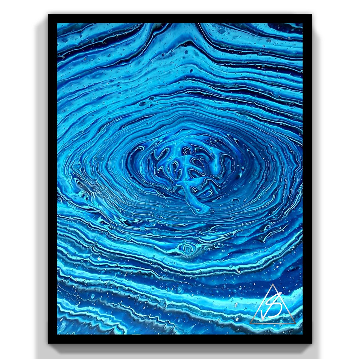 Water ripples 💧 fluid acrylics which seem fluid evdn after drying
#ArtistsOnTheChain