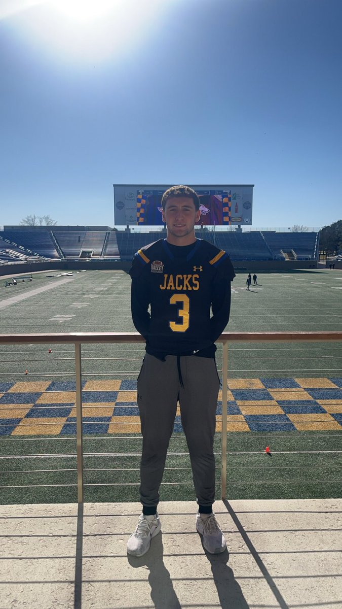 Had a great time at my <a href="/GoJacksFB/">SDSU Football</a> visit, thank you <a href="/CoachBibbs52/">Jalon Bibbs</a> and <a href="/danielmojica419/">Daniel Mojica</a>