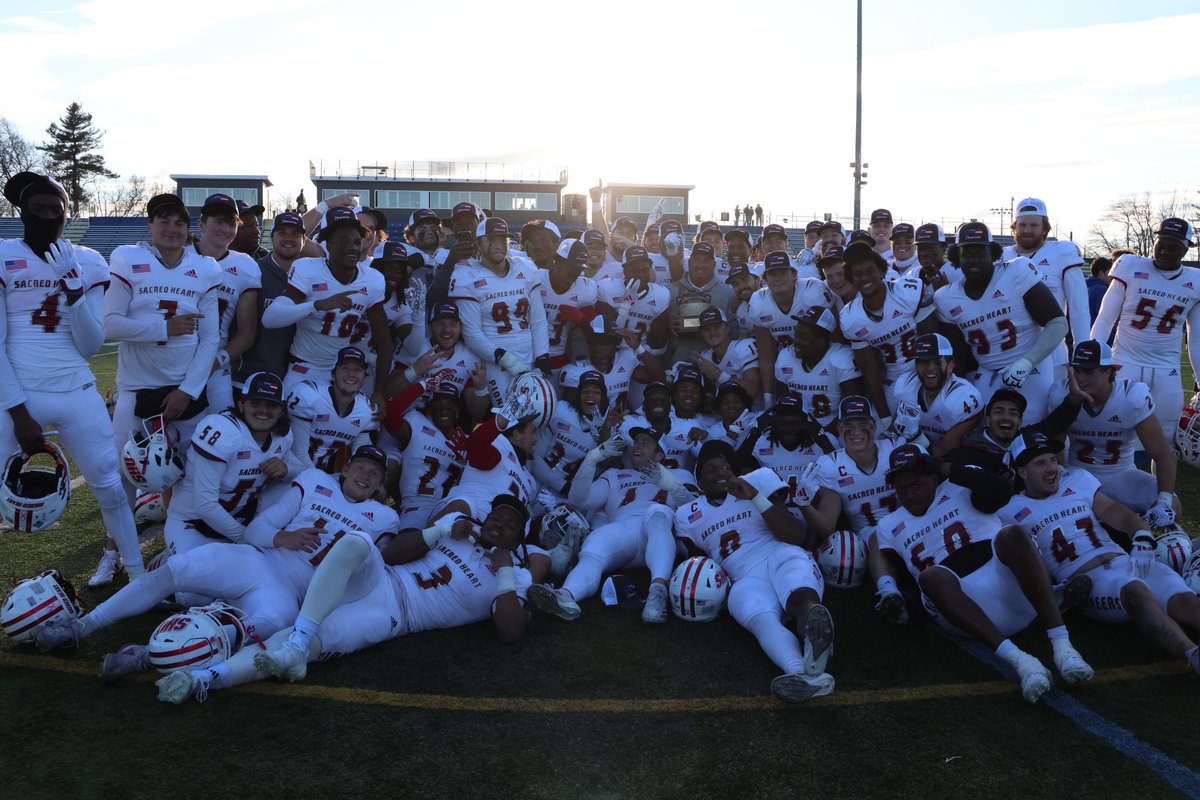 Sacred Heart University Football tweet media