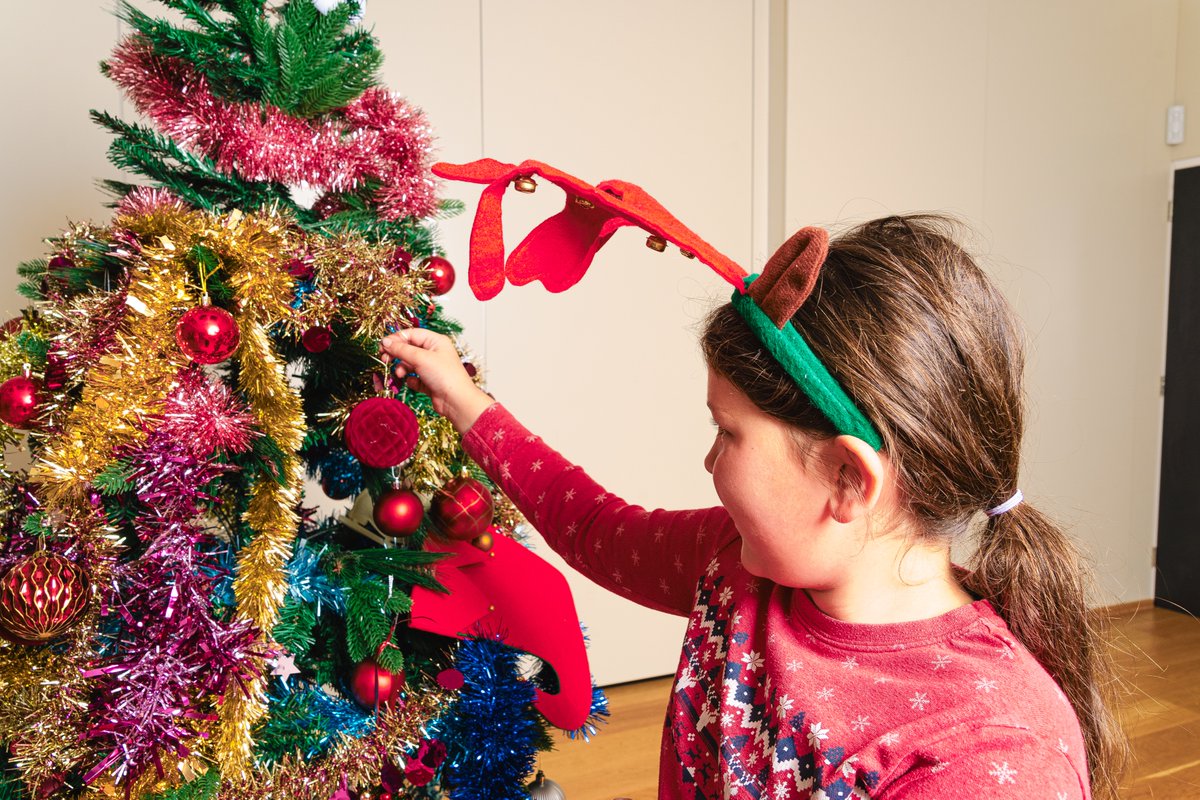Our Toonspeak Tree is starting to sparkle! Each donation helps us add a new decoration &amp; bring some light this Christmas🌟With your help we’ll continue to offer magical, life-changing experiences for young people.

🌲Donate today - watch the tree shine!💖

toonspeak.co.uk/donate