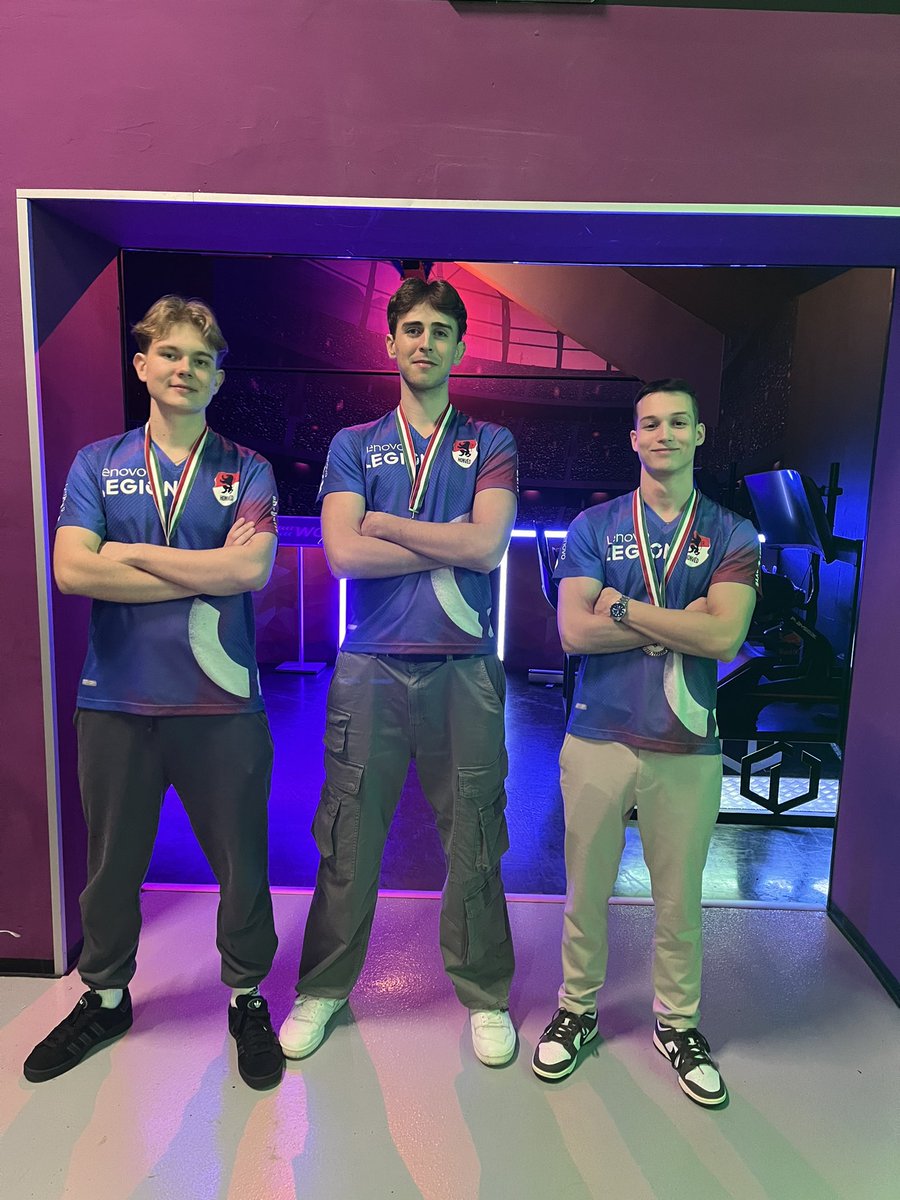 🤗🤗🤪🤪😳😳😏🤨🤩🤩😎😱😱