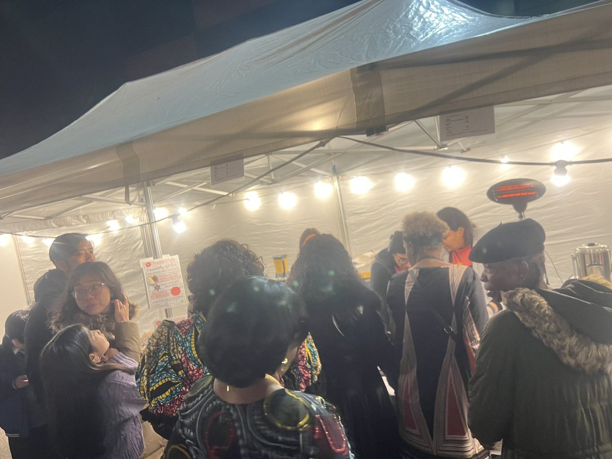 Our #GraceAndCare team was busy at the <a href="/abigailmashall/">Abigail Marshall Katung</a> the Lord Mayor’s multicultural celebration last night in #Leeds! We are delighted to offered a stall at this prestigious event to raise funds for our community kitchen! 
#GraceAndCare <a href="/debbanig/">Debbani </a>