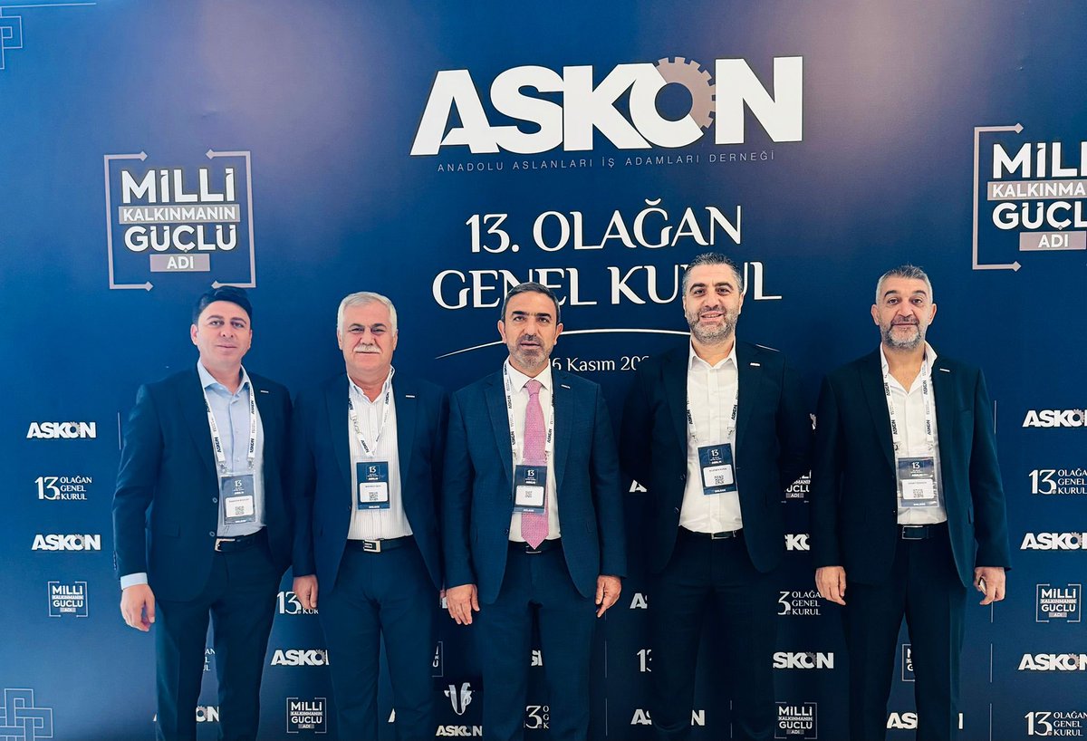 selmannasiroglu's tweet photo. @ASKON 
13. Olağan Genel Kurulunda yeniden güven tazeleyen Genel Başkanımız Sn @orhanaydin ve  ASKON’umuzun yarınlarını inşa edecek olan yeni dönem Yönetim Kurulumuzu tebrik ediyorum.
Milletimize ve ülkemize hayırlı uğurlu olsun. https://t.co/OfJkbzy5Wu