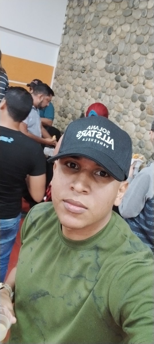 EsosPanas's tweet photo. #16Nov24 | Participé en la clase #4 de @allstarsVEN en Maracay e incluso gané una gorra con el número de la suerte #7. Excelente oportunidad educativa, buena información, gran vibra y energía. Volvimos a clases para seguir aprendiendo y avanzando de la mano de este tipo de eventos.
Crypto, blockchain y comunidad en Venezuela: seguimos avanzando, seguimos creciendo y seguimos construyendo. Agradecimiento especial al instructor y educador @cryptoyormansol.