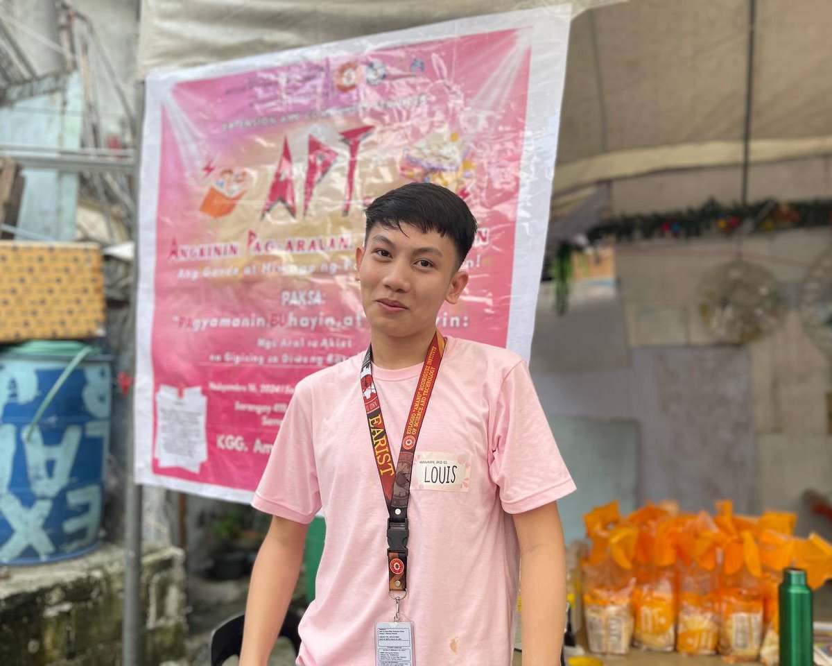 iamlouix_'s tweet image. Isang linggong pabalik-balik sa school pero fresh pa rin? As it should! 
#ExtensionActivity