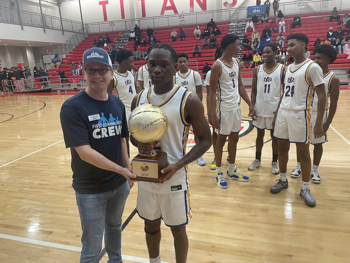 Andre Barnes takes the MVP for NLR with 12 pts 4 assist in the win over Bentonville 55-52 at Da Match Up <a href="/CrunkdOutEnt/">C.O.E Films</a> <a href="/ARPrepSports/">Arkansas Prep Sports</a>