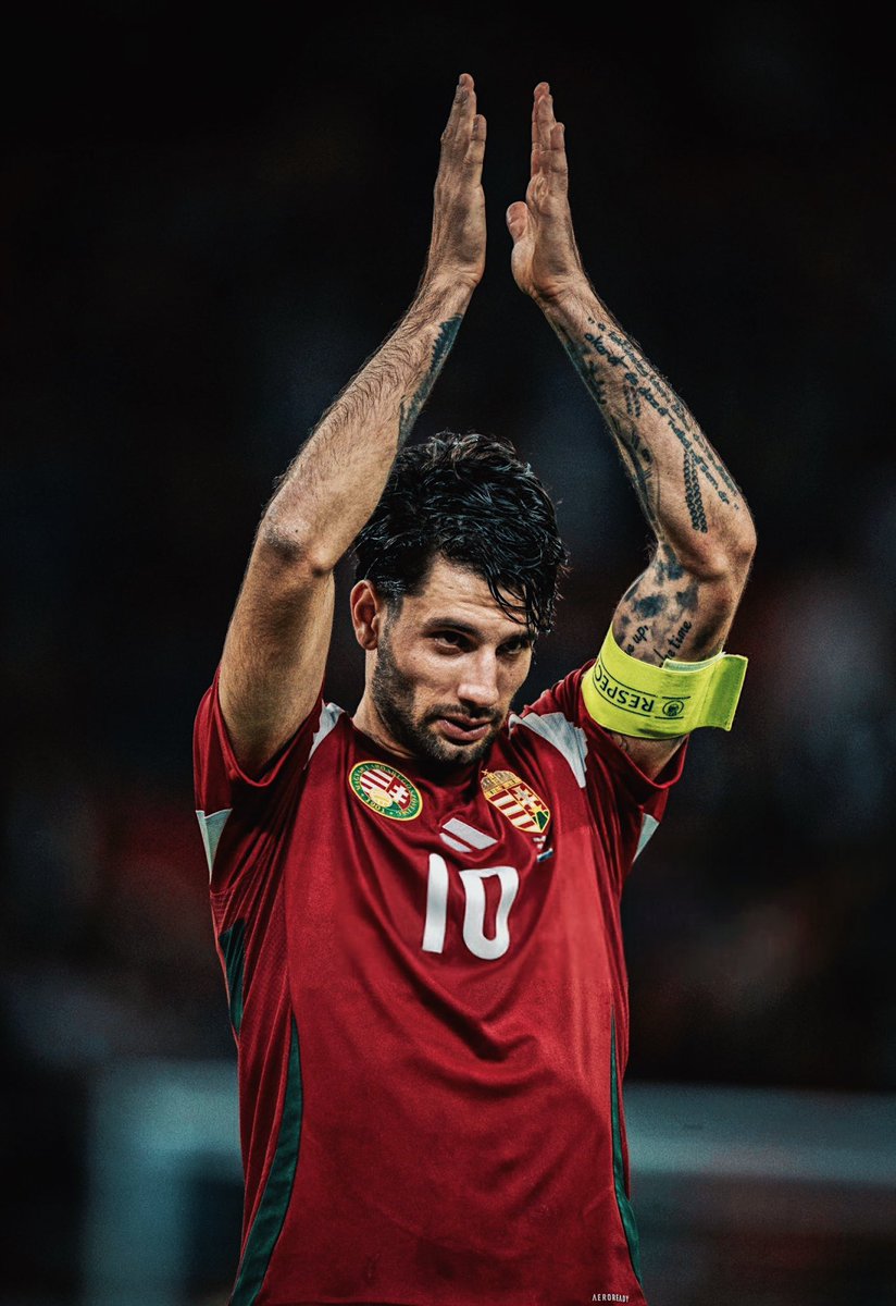 LFCTransferRoom's tweet photo. 📊 | Dominik Szobozlai vs Netherlands:

• Accurate Passes - 33/37 (89%)
• Chances Created - 7 (🎖️)
• Final 3rd Passes - 15
• Accurate Long Balls - 3/3 (100%)
• Tackles Won - 2/3 (67%)
• Interceptions - 1
• Recoveries - 7
• Duels Won - 4/10 (40%)

🇭🇺🔴 https://t.co/cuw2a45KEO