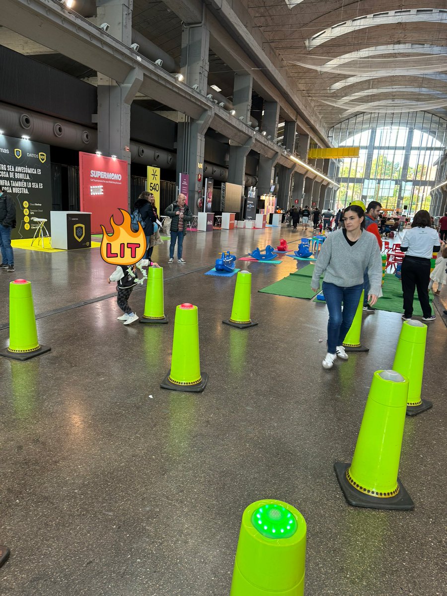 Laura Lacarra 👩🏻‍💻 tweet media