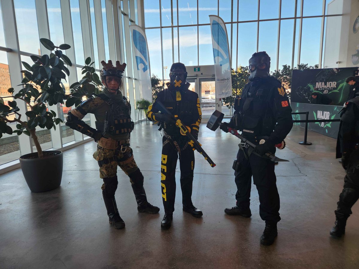 ESIX_FR's tweet photo. Les cosplayeurs sont au rendez-vous comme à chaque event ! 🥹 🇨🇦 #BLASTR6Major https://t.co/PLKVJcb1zG