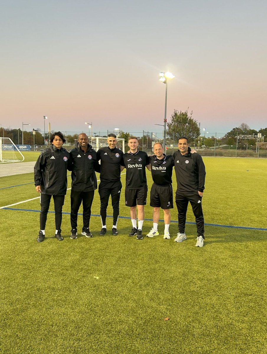 Thoroughly enjoyable few days in Washington, D.C., working with the Arlington Soccer Association 🇺🇸⚽️

Always proud to represent Swansea City Football Club 🦢🖤