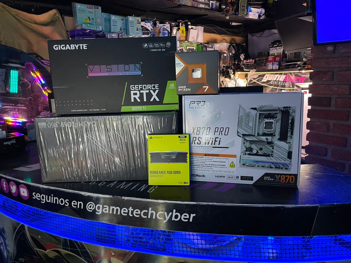 Todo llega 🤩
Gracias a <a href="/GameTechCyber/">GameTech Cyber Gaming</a> por el ensamble!
 <a href="/S4N7I__/">S4N7I</a> con la optmización y a los que me tiraron buena onda! al resto bueno... ya saben.
 Se tryhardea hasta marzo.