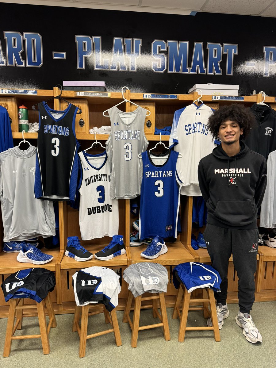kmiggs35's tweet photo. Excited to receive an offer from the University of Dubuque. Thanks to the coaching staff for the visit and tour of UD’s beautiful campus. https://t.co/7nwFyDGoil