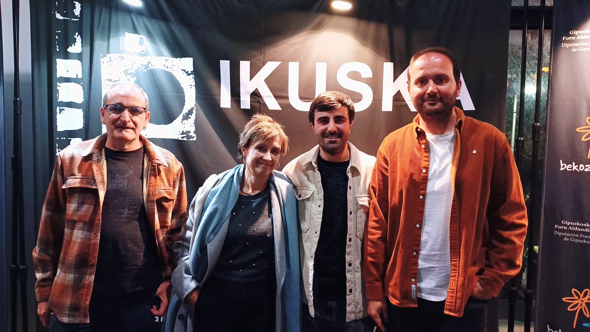 pasaiakoudala's tweet photo. 🎦 Ha dado comienzo Ikuska, la Muestra Internacional de Cortometraje de la Bahía de Pasaia

➡Hoy hemos tenido  2 actividades:

💜FEMENINO PLURAL: 
Proyección de cortometrajes cuyo nexo de unión es la mujer en diversos ámbitos de la vida. 

😂GAUGUASA: Sesión con cortos de humor https://t.co/E6kJPYwBWZ