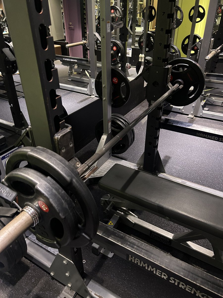 今75キロまでアップ。
細マッチョだと100は難しい？
とりあえず頑張る😤