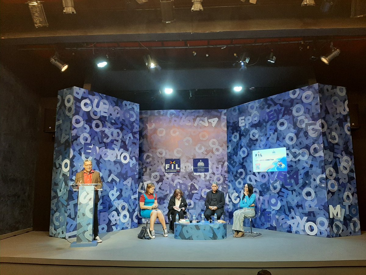 mendezguedez's tweet photo. Ibeth Guzmán, Natacha Féliz Franco, Pedro Antonio Valdez y Ana María Shua. Ahora mismo, lectura de microrrelatos.
@MiculturaRD
#filsd https://t.co/tHPI5XkZKI