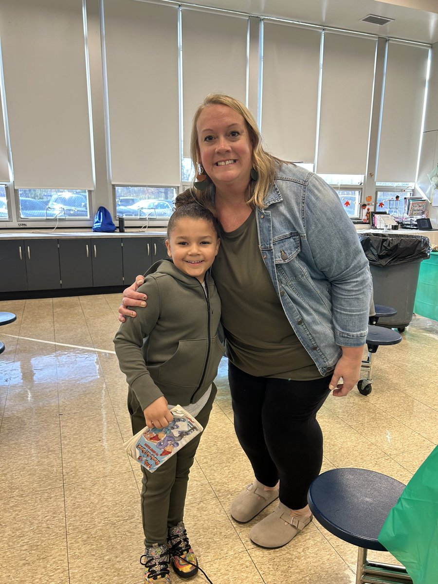 Jessica Cherry (she/her) (@mscherryfrc) on Twitter photo We had a wonderful turn out at today’s Winter Wreath Family Engagement event! #AmazingBates <a href="/BatesElemJCPS/">Bates Elementary</a> <a href="/BatesElemPrinc/">Sara Nethery</a> <a href="/GoffnerGwen/">Dr. Gwen Goffner</a> <a href="/jmwilson4/">Judith Wilson</a> We had a wonderful turn out at today’s Winter Wreath Family Engagement event! #AmazingBates <a href="/BatesElemJCPS/">Bates Elementary</a> <a href="/BatesElemPrinc/">Sara Nethery</a> <a href="/GoffnerGwen/">Dr. Gwen Goffner</a> <a href="/jmwilson4/">Judith Wilson</a>