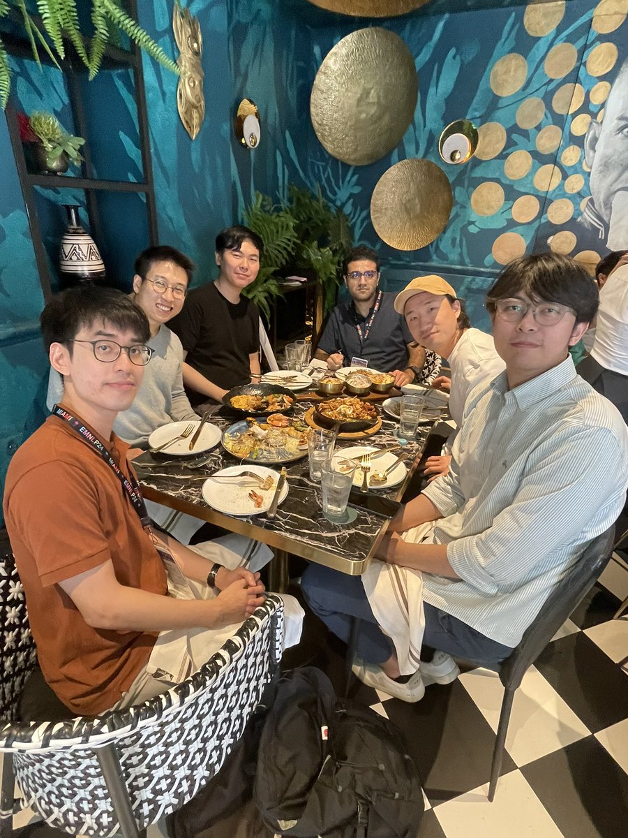 gentaiscool's tweet photo. ✨SEA Gathering at @emnlpmeeting 

Celebrating SEACrowd paper and future collaboration 🎉🥳👏🍾

Good food and good collaboration 🏝️🐟

#emnlp2024 #seacrowd #worldcuisines https://t.co/qP42hM5hq6